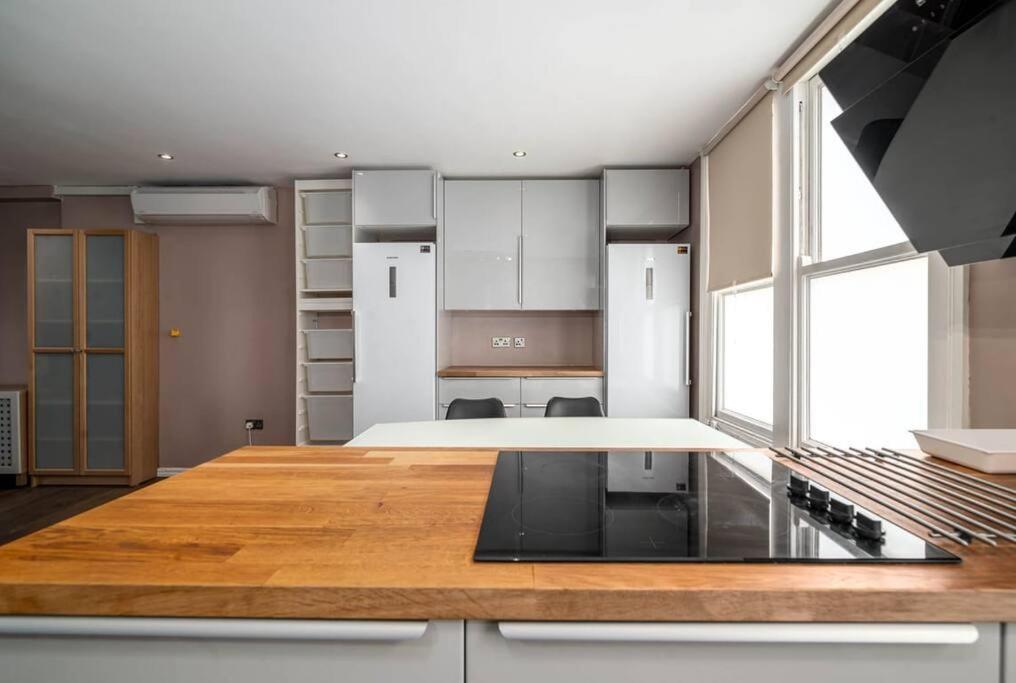 לונדון Luxury Apartment Located Near Marble Arch & Baker Street מראה חיצוני תמונה